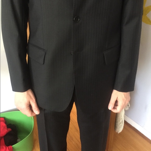 Black suit, tailor made - Picture 3 of 3
